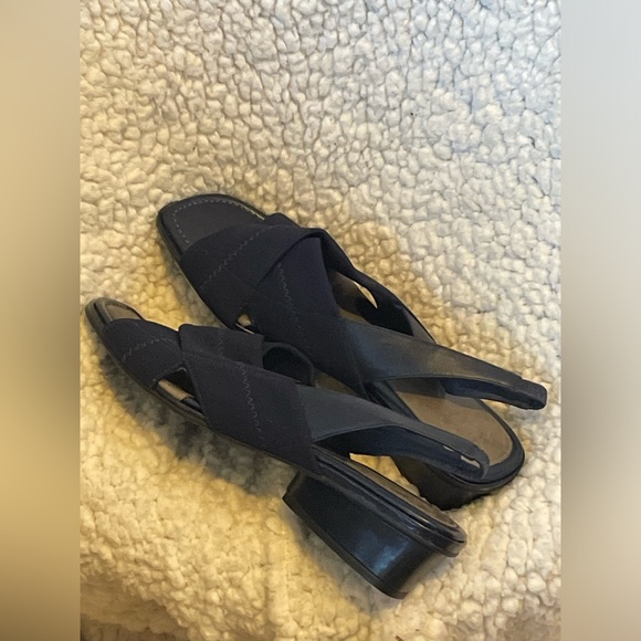 Women’s Nurture Navy Square Open Toe Sandals Size 9 - Picture 11 of 12